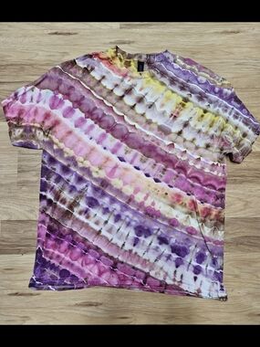 🎨 1-of-1 CUSTOM ICE DYED GEODE TEE 🎨Completely unique, hand-crafted ice Dyed